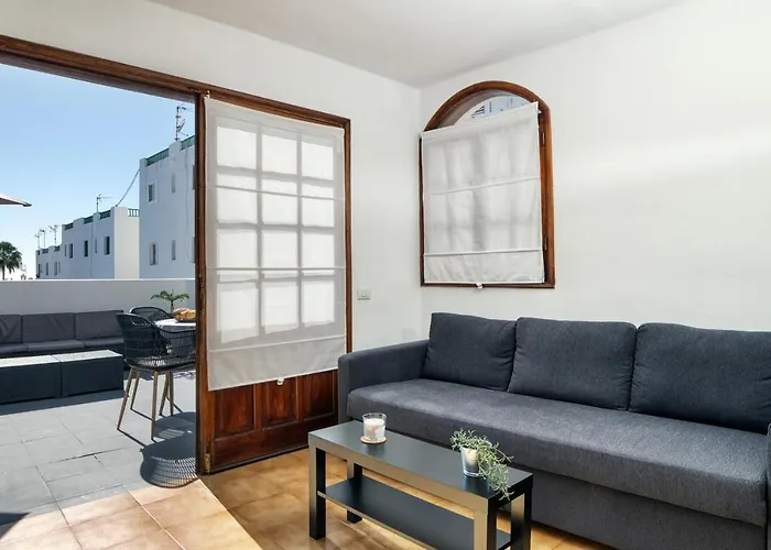 Sea Waves Lanzarote- 500m From Playa Grande, Pool And Terrace By Lanzarote Holiday home *